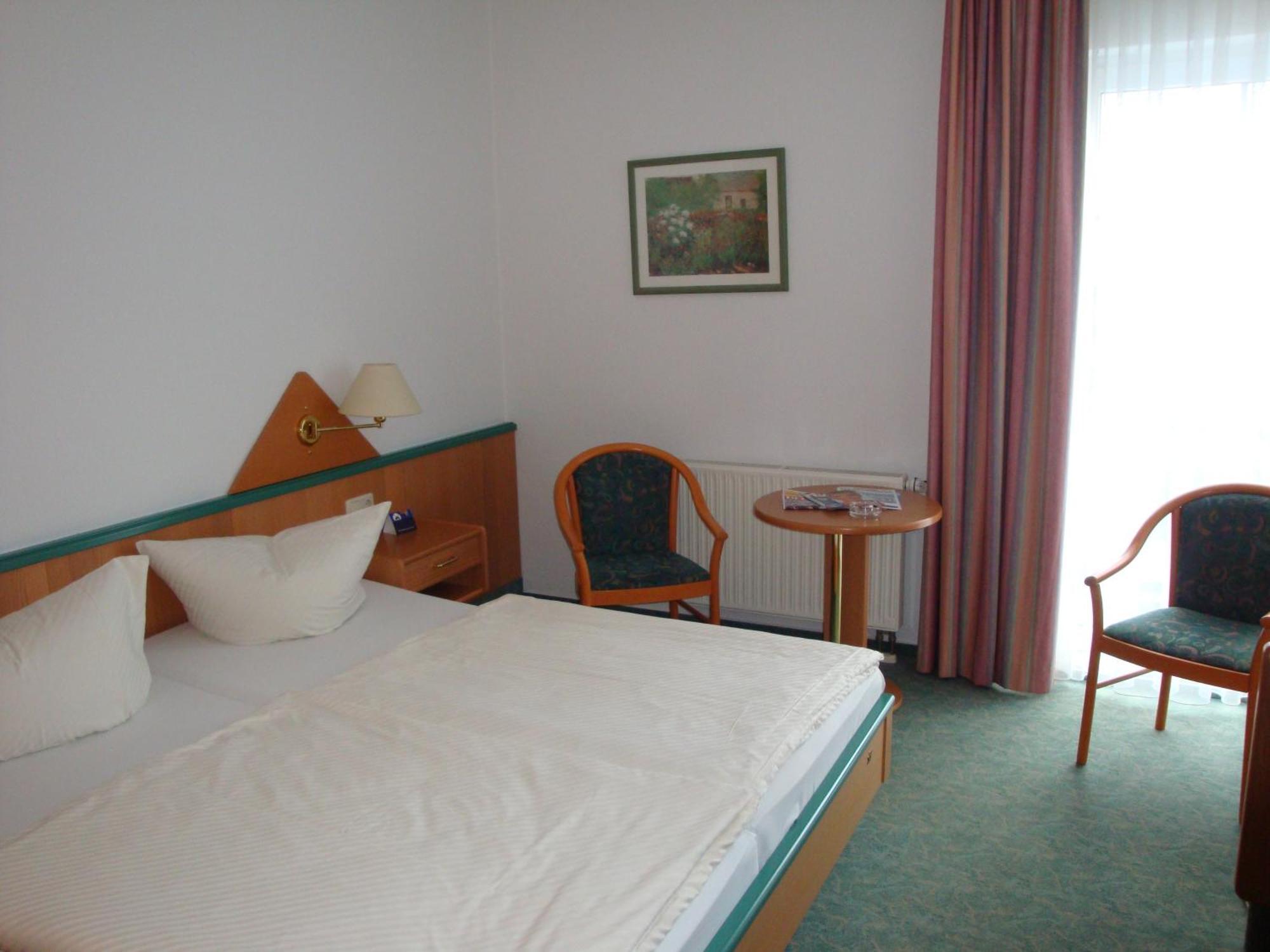 Hotel Friesen Werdau Zewnętrze zdjęcie