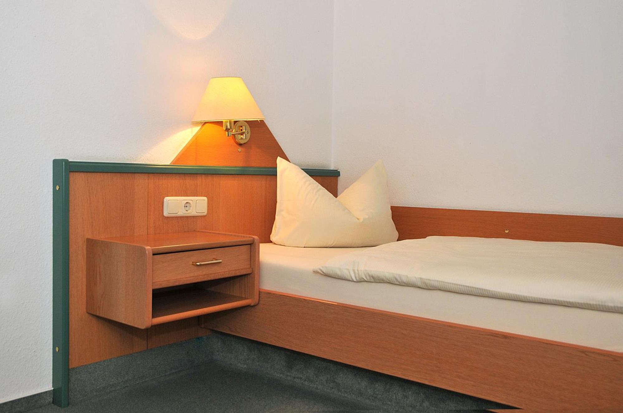 Hotel Friesen Werdau Zewnętrze zdjęcie