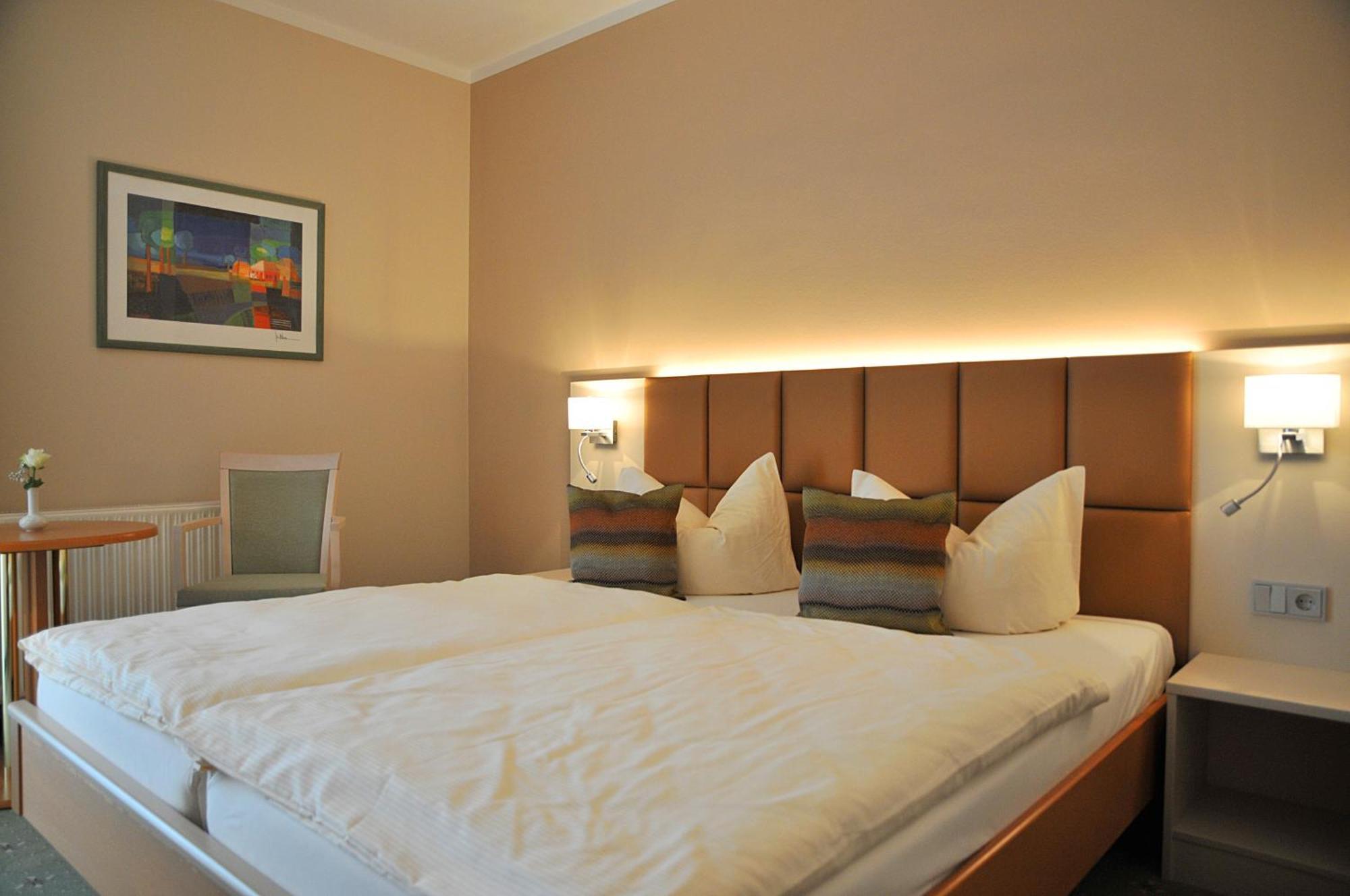 Hotel Friesen Werdau Zewnętrze zdjęcie