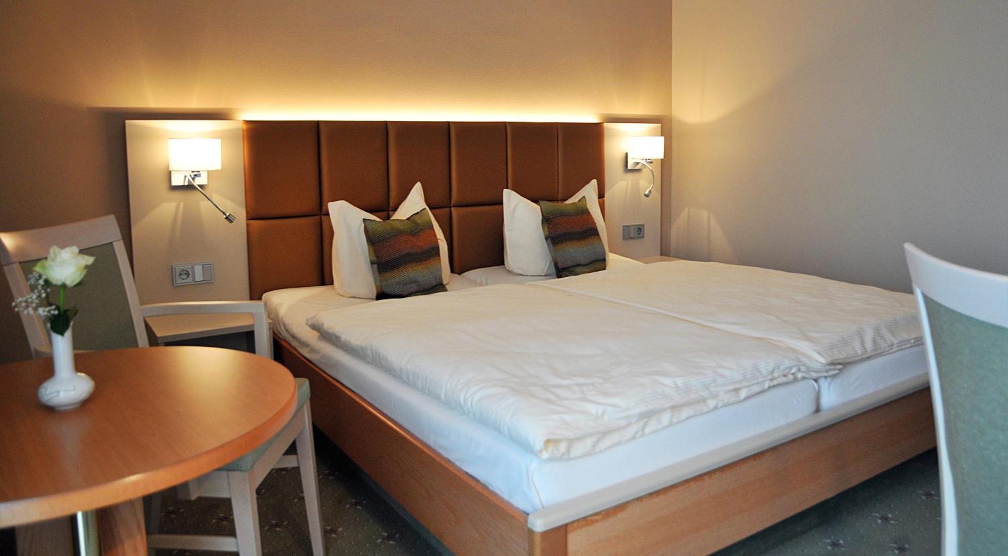 Hotel Friesen Werdau Zewnętrze zdjęcie