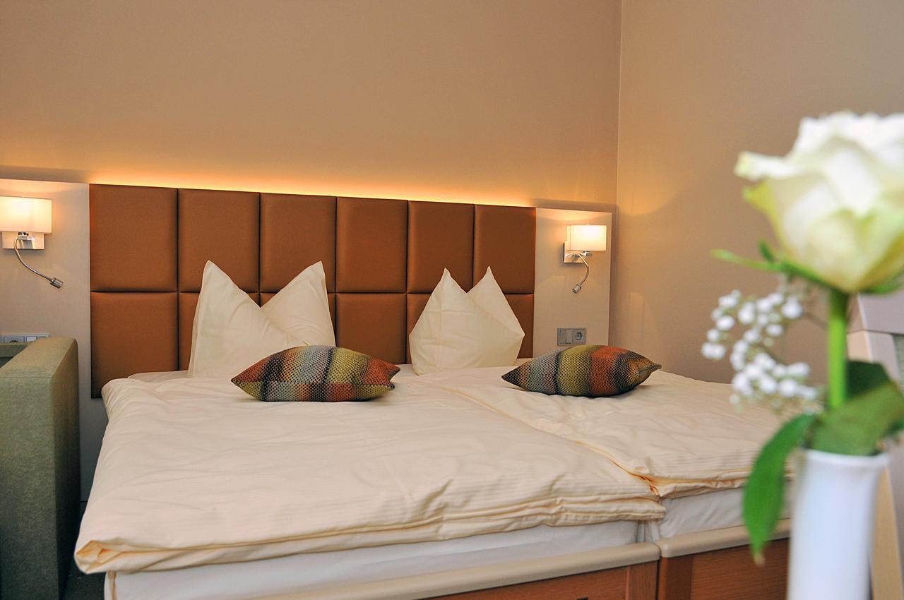 Hotel Friesen Werdau Zewnętrze zdjęcie